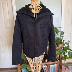 MurMur Medium Women’s Sherpa Lined Black Jacket